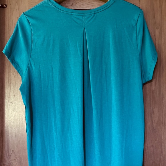 Athleta With Ease Tee - Picture 2 of 4